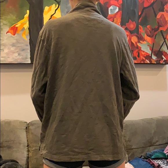 Converse Pull over Size M - Picture 3 of 3